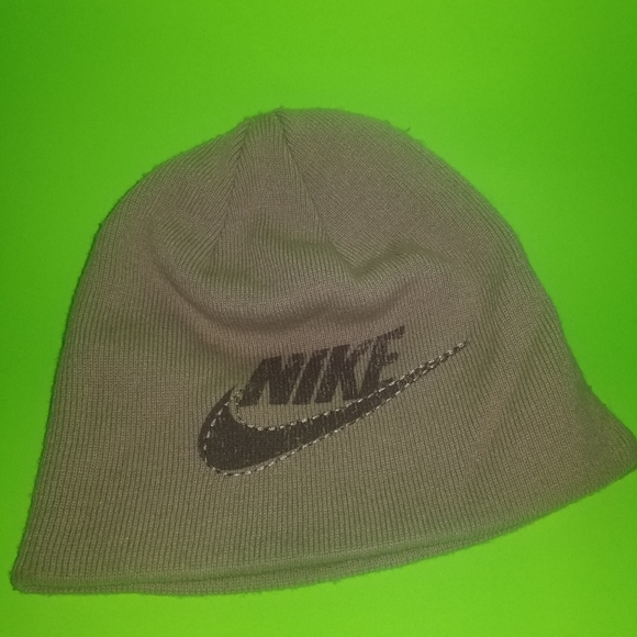 Nike Other - NIKE BEENIE
